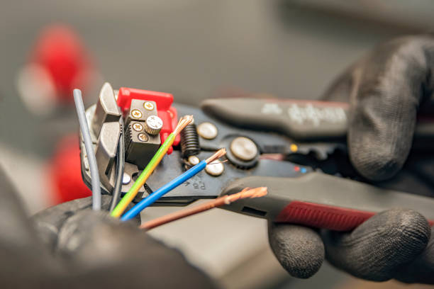Best 24-Hour Electrician  in Burlington, WA