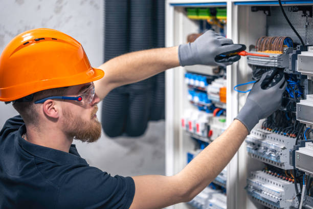 Best 24-Hour Electrician  in Burlington, WA